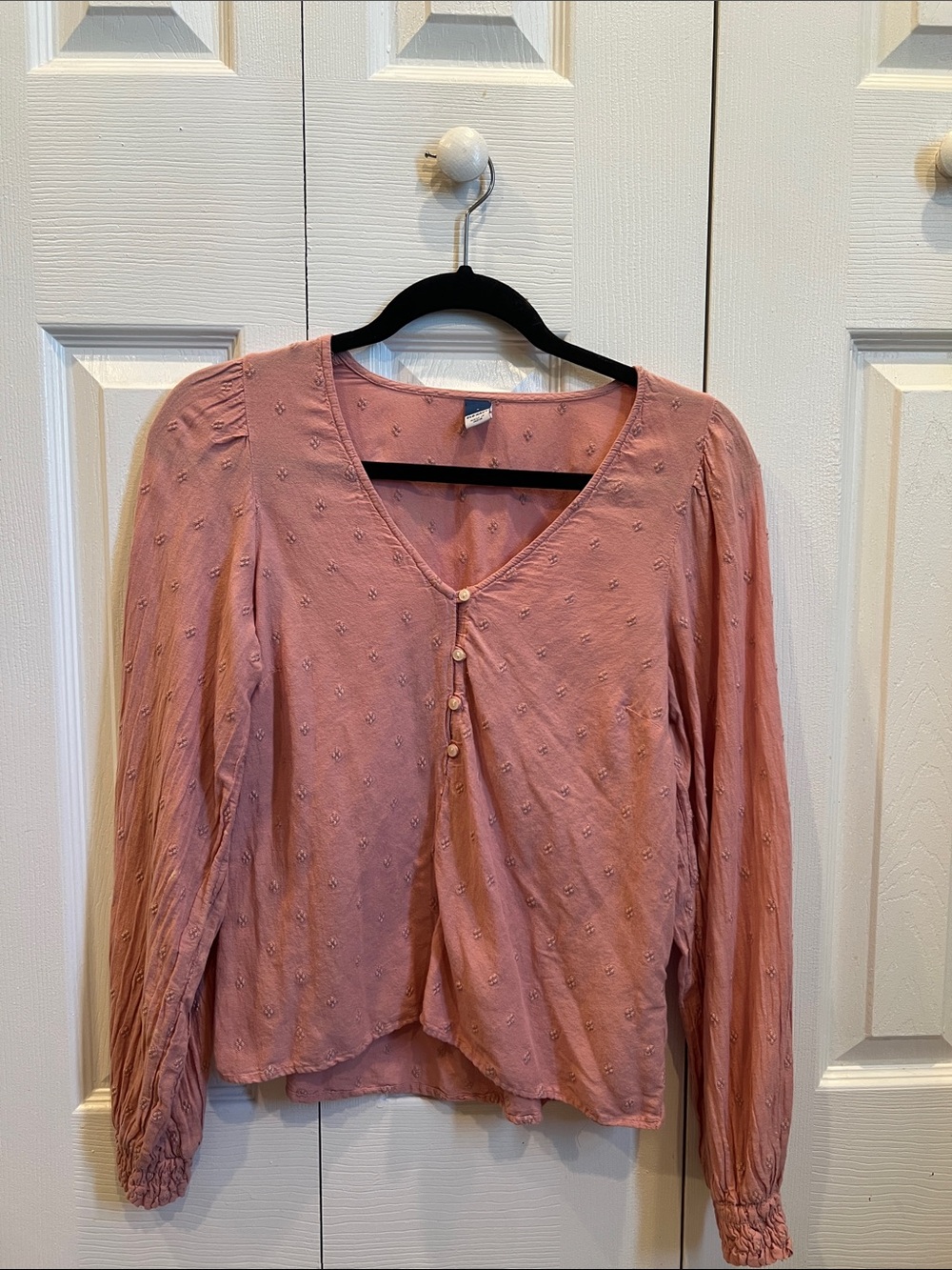 Old Navy Rose Pink Long-Sleeve Button V-Neck Blouse